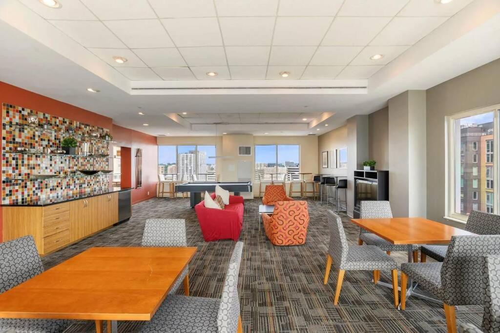 Unique Apartment In A Great Pentagon City Location Arlington Luaran gambar