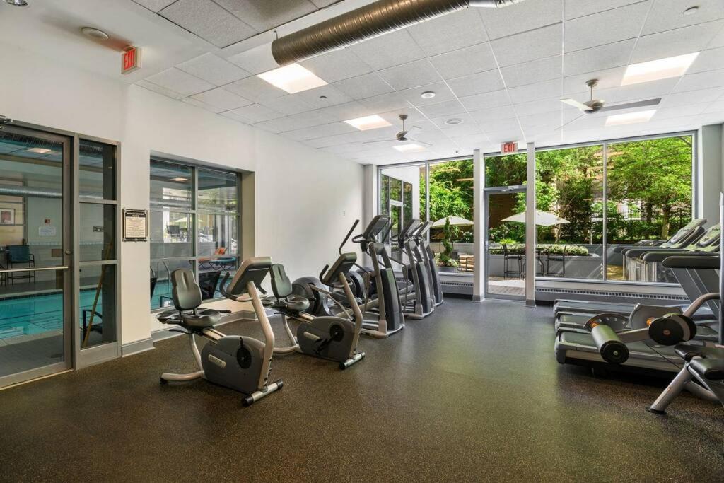 Unique Apartment In A Great Pentagon City Location Arlington Luaran gambar