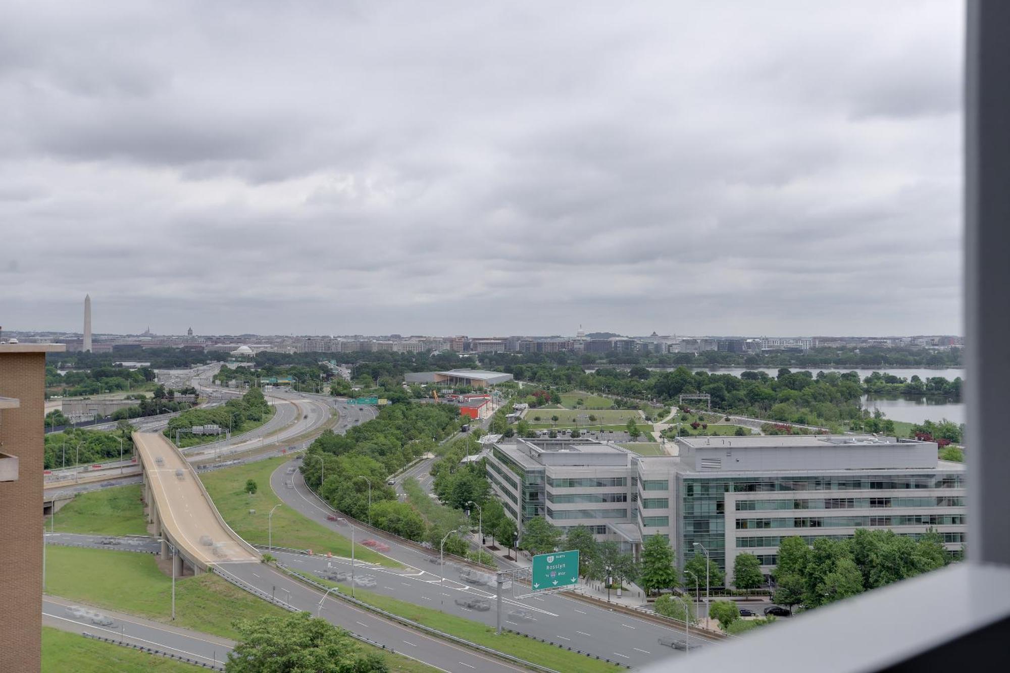 Unique Apartment In A Great Pentagon City Location Arlington Luaran gambar